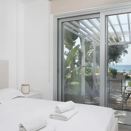 בית נופש The Medview Garden House