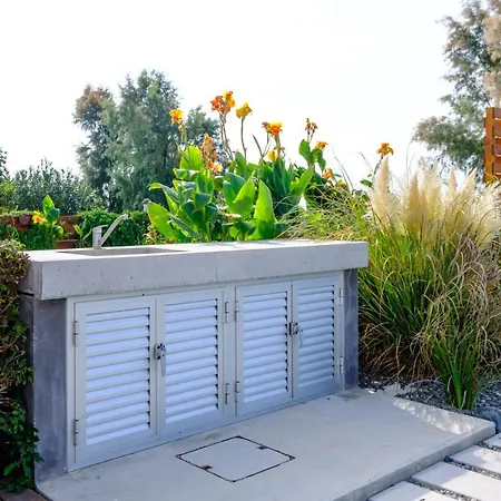 The Medview Garden House