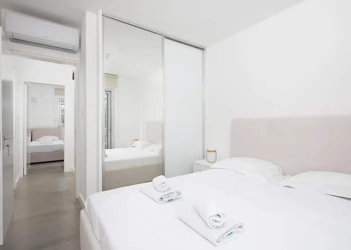 Casa de Férias The Medview Garden House