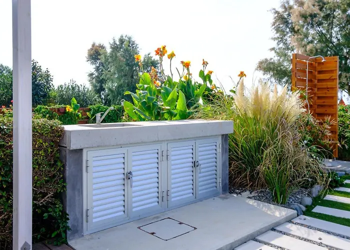 The Medview Garden House